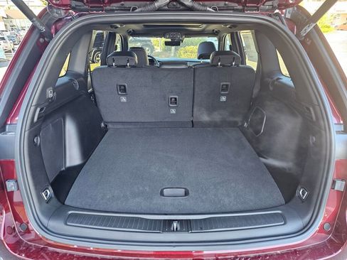 New 2024 Jeep Grand Cherokee Limited 4xe w/ Luxury Tech Group II image 13