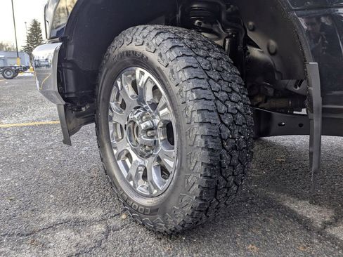 Used 2021 Ford F350 Lariat w/ Chrome Package image 38