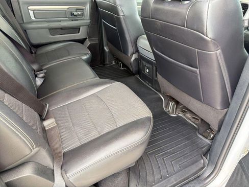Used 2017 RAM 1500 Lone Star AWD/4WD image 29