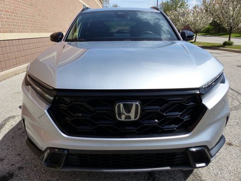 Used 2025 Honda CR-V Sport image 12