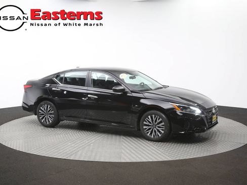 Used 2023 Nissan Altima 2.5 SV AWD/4WD image 46