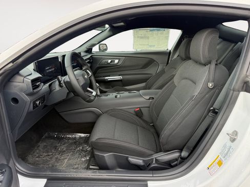 New 2026 Ford Mustang Coupe image 10