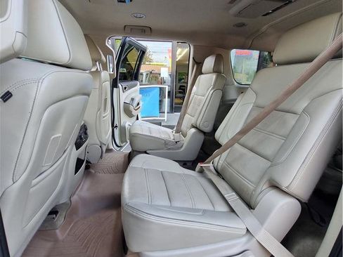 Used 2015 GMC Yukon XL Denali w/ Premium Package AWD/4WD image 12
