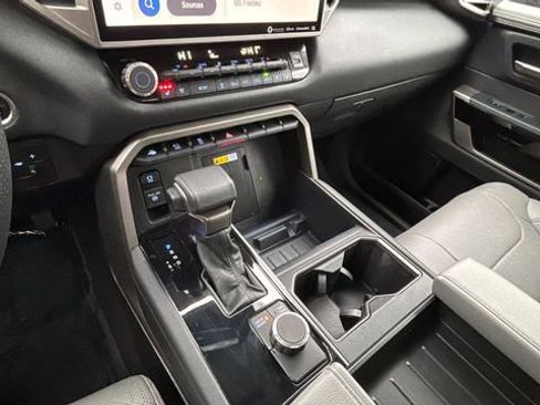 Used 2022 Toyota Tundra Limited image 14