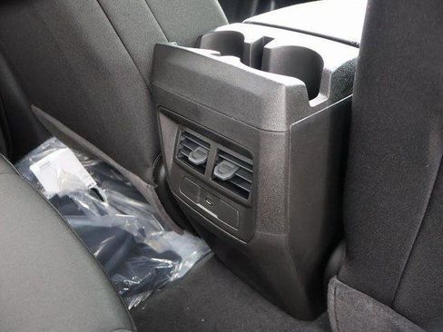 New 2026 GMC Canyon Elevation image 13