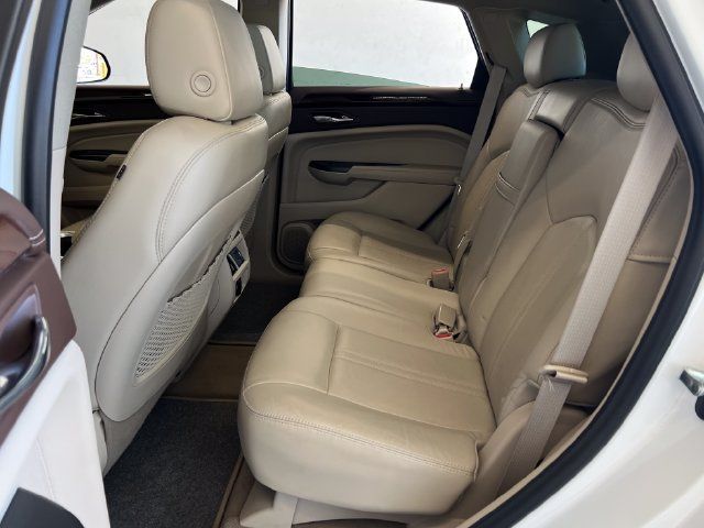 Used 2015 Cadillac SRX Luxury w/ Driver Awareness Package FWD image 29