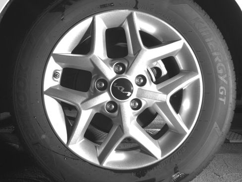 Used 2025 Kia Soul LX w/ LX Technology Package FWD image 14