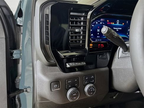 Certified 2025 Chevrolet Silverado 2500 ZR2 w/ Technology Package image 8