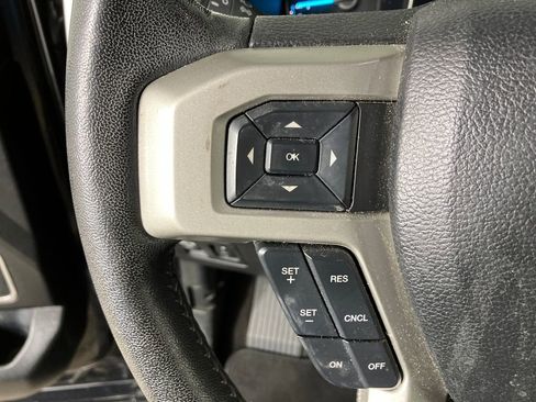 Used 2018 Ford F150 Lariat w/ Equipment Group 502A Luxury image 17