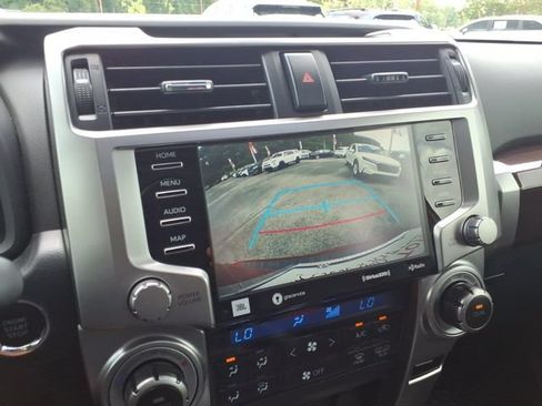 Used 2021 Toyota 4Runner Limited AWD/4WD image 17