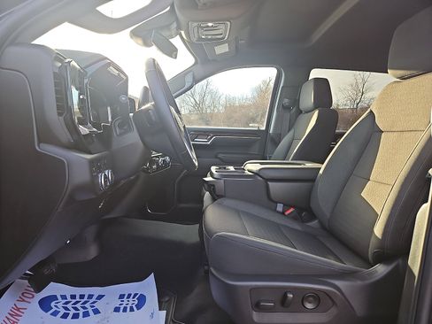 Certified 2025 GMC Sierra 1500 Elevation image 12