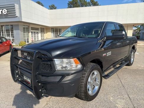 Used 2016 RAM 1500 Tradesman w/ Popular Equipment Group AWD/4WD image 2