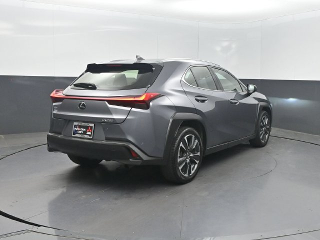 Used 2019 Lexus UX 200 w/ Premium Package FWD image 35