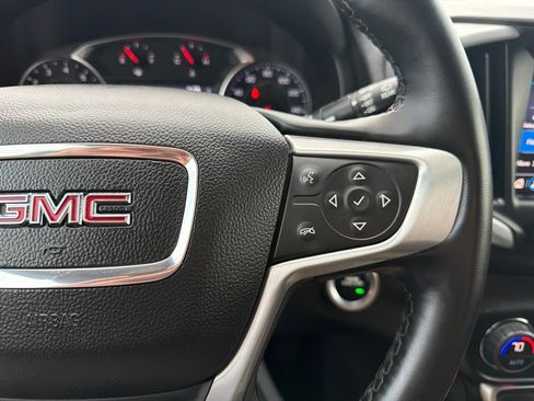 Used 2024 GMC Terrain SLT AWD/4WD image 26