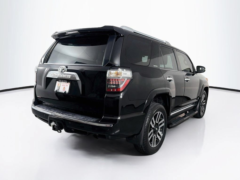 Used 2016 Toyota 4Runner Limited AWD/4WD image 10