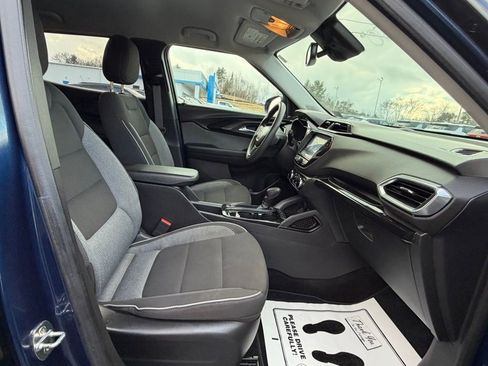 Used 2022 Chevrolet TrailBlazer LT w/ Convenience Package image 30