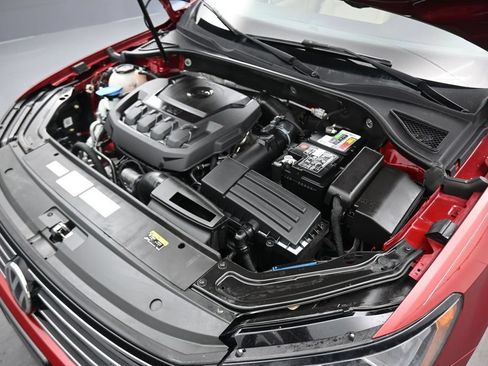 Used 2019 Volkswagen Passat 2.0T Wolfsburg w/ Wheels & Sunroof Package FWD image 49