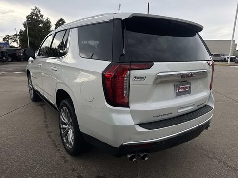 Used 2023 GMC Yukon Denali RWD image 7