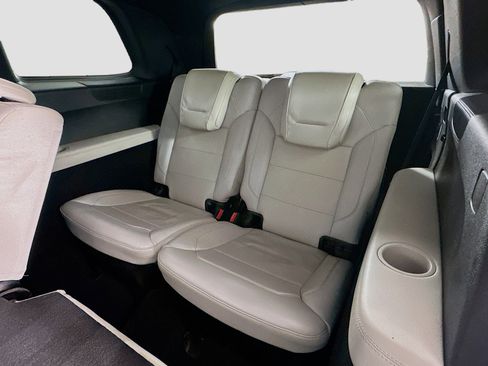 Used 2019 Mercedes-Benz GLS 450 4MATIC image 30