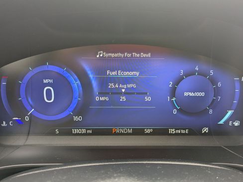 Used 2020 Ford Escape Titanium image 15