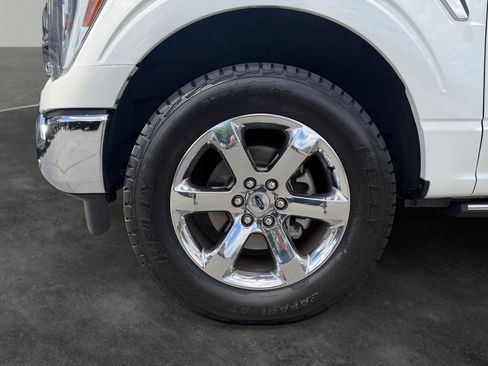 Used 2022 Ford F150 Lariat w/ Equipment Group 502A High AWD/4WD image 5