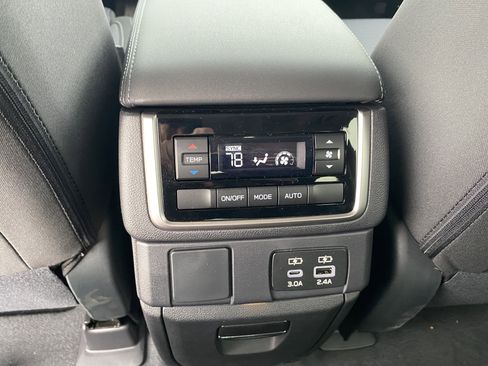 New 2025 Subaru Ascent Premium image 32