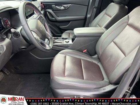 Certified 2023 Chevrolet Blazer RS w/ Enhanced Convenience Package image 18