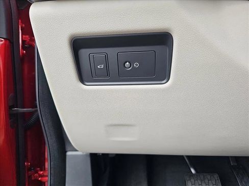 New 2026 Jaguar F-PACE R-Dynamic S image 23