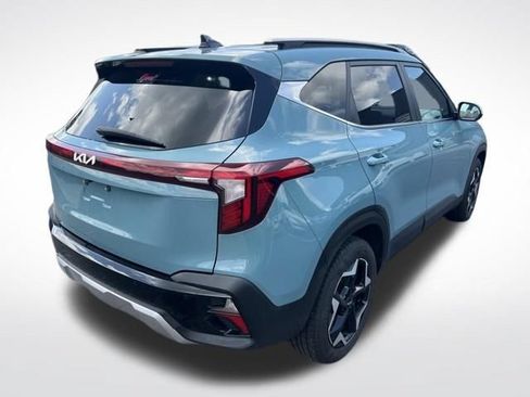 Used 2025 Kia Seltos EX w/ EX Sunroof Package FWD image 24