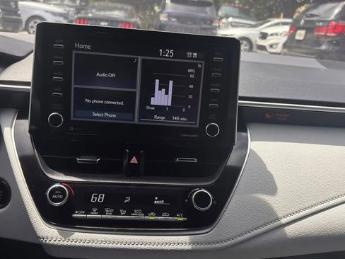 Used 2020 Toyota Corolla SE image 13