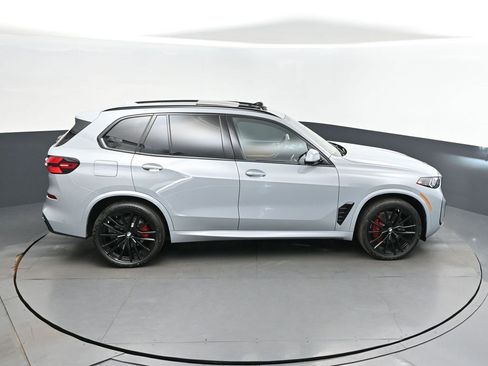 New 2026 BMW X5 xDrive40i w/ M Sport Package image 16