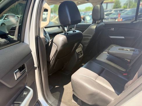 Used 2014 Ford Edge SEL w/ Equipment Group 205A FWD image 18