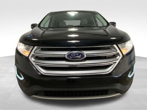 Used 2017 Ford Edge Titanium w/ Technology Package image 6