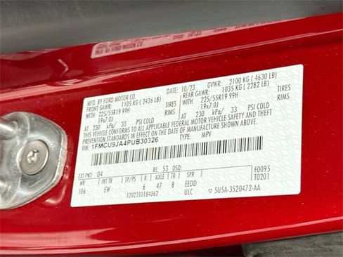 Used 2023 Ford Escape Platinum image 27