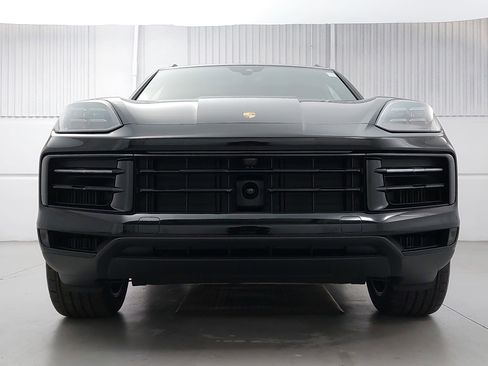 New 2026 Porsche Cayenne image 10