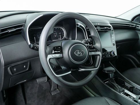 Used 2023 Hyundai Tucson SE FWD image 4