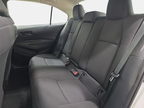 Certified 2025 Toyota Corolla LE image 11