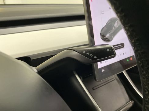 Used 2018 Tesla Model 3 Long Range image 25