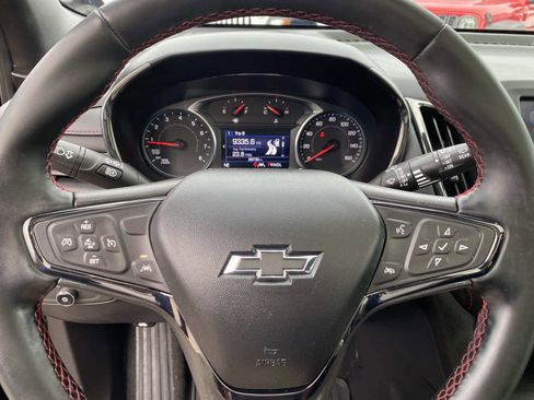 Used 2023 Chevrolet Equinox RS image 17