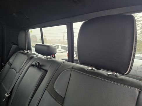 Used 2025 RAM 2500 Laramie image 27