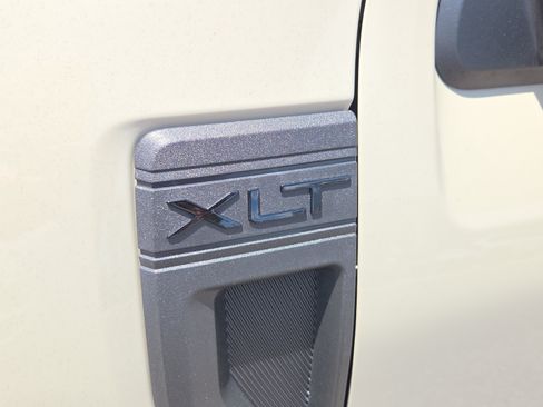 Used 2024 Ford Maverick XLT w/ XLT Luxury Package FWD image 34