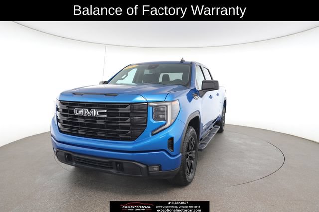 Used 2023 GMC Sierra 1500 Elevation w/ LPO, Elevation Black Package AWD/4WD image 1