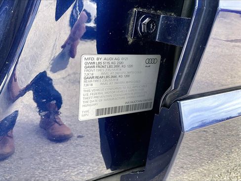 Used 2021 Audi Q3 2.0T Premium image 35