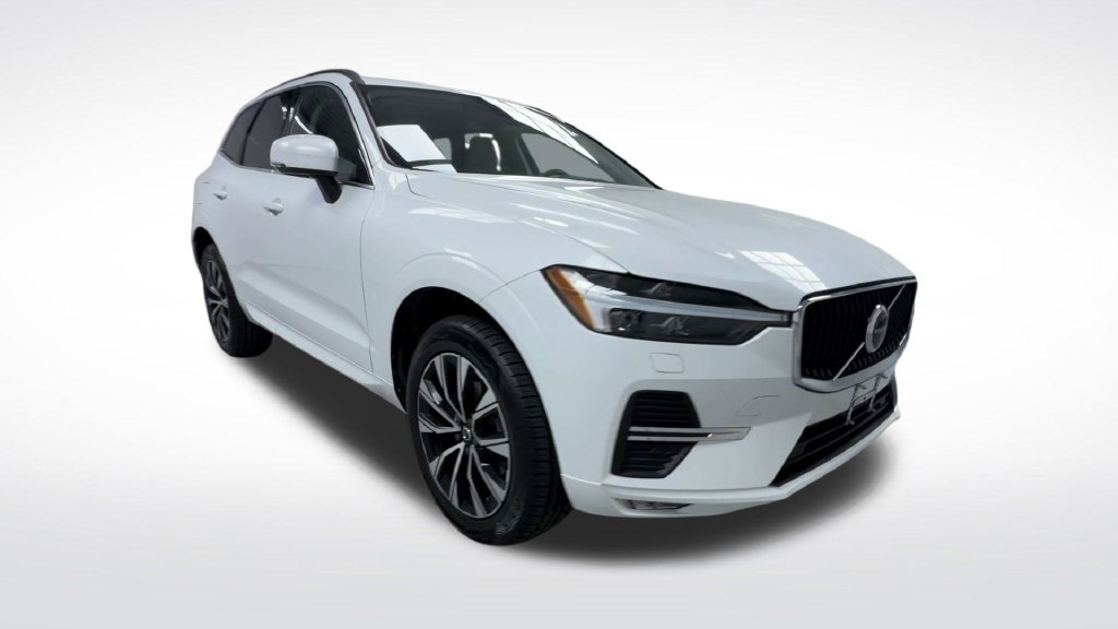 Used 2023 Volvo XC60 B5 Core w/ Climate Package AWD/4WD image 2