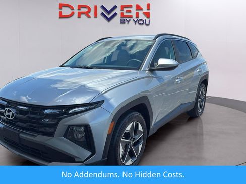 Used 2025 Hyundai Tucson SEL FWD image 1