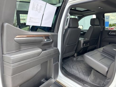 Used 2024 Chevrolet Silverado 1500 RST w/ RST All Star Premium Package AWD/4WD image 12