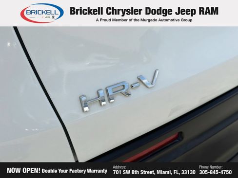 Used 2023 Honda HR-V LX image 11