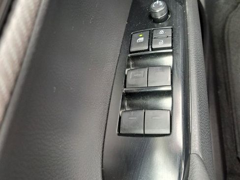 Used 2025 Toyota Camry SE w/ Multimedia Upgrade Package image 16