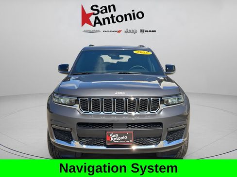 Certified 2025 Jeep Grand Cherokee L Limited image 3