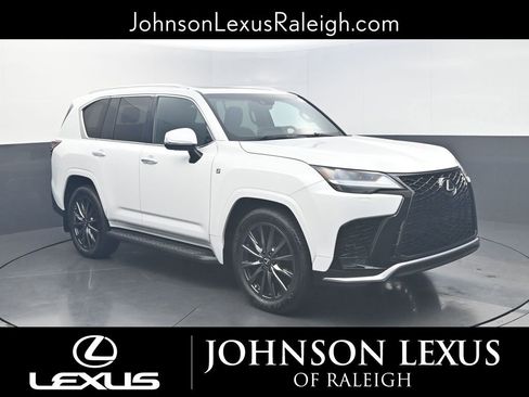 Used 2024 Lexus LX 600 F Sport image 3